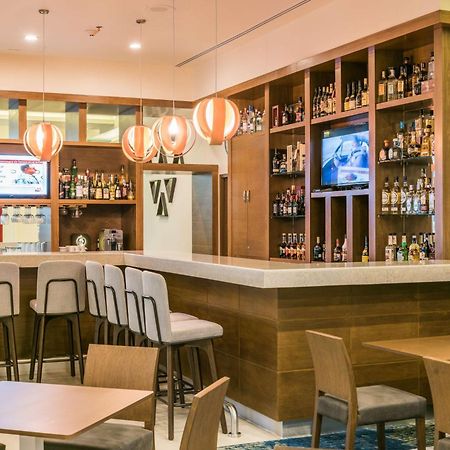 Hampton Inn & Suites By Hilton Salamanca Bajio Kültér fotó