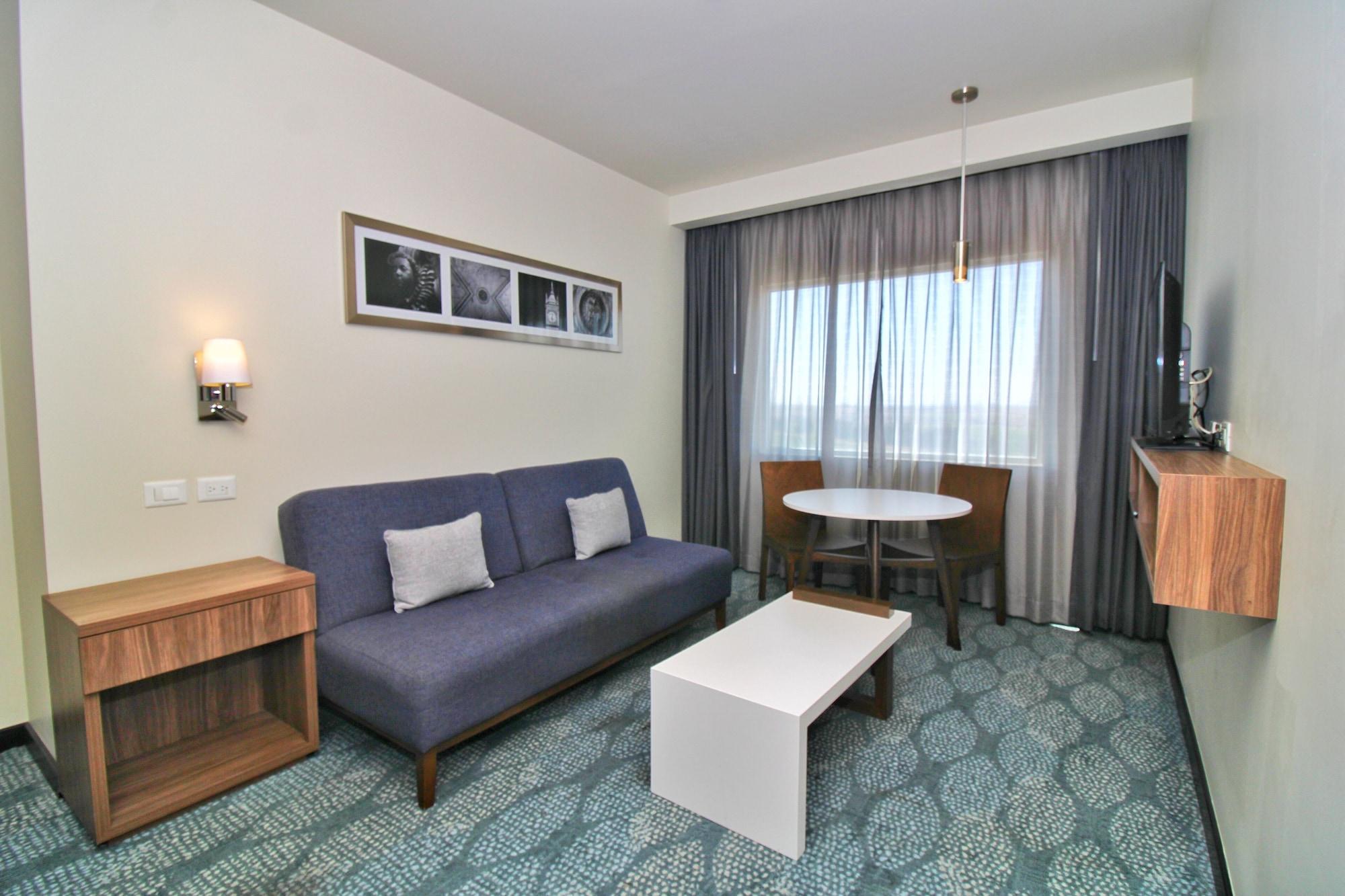 Hampton Inn & Suites By Hilton Salamanca Bajio Kültér fotó