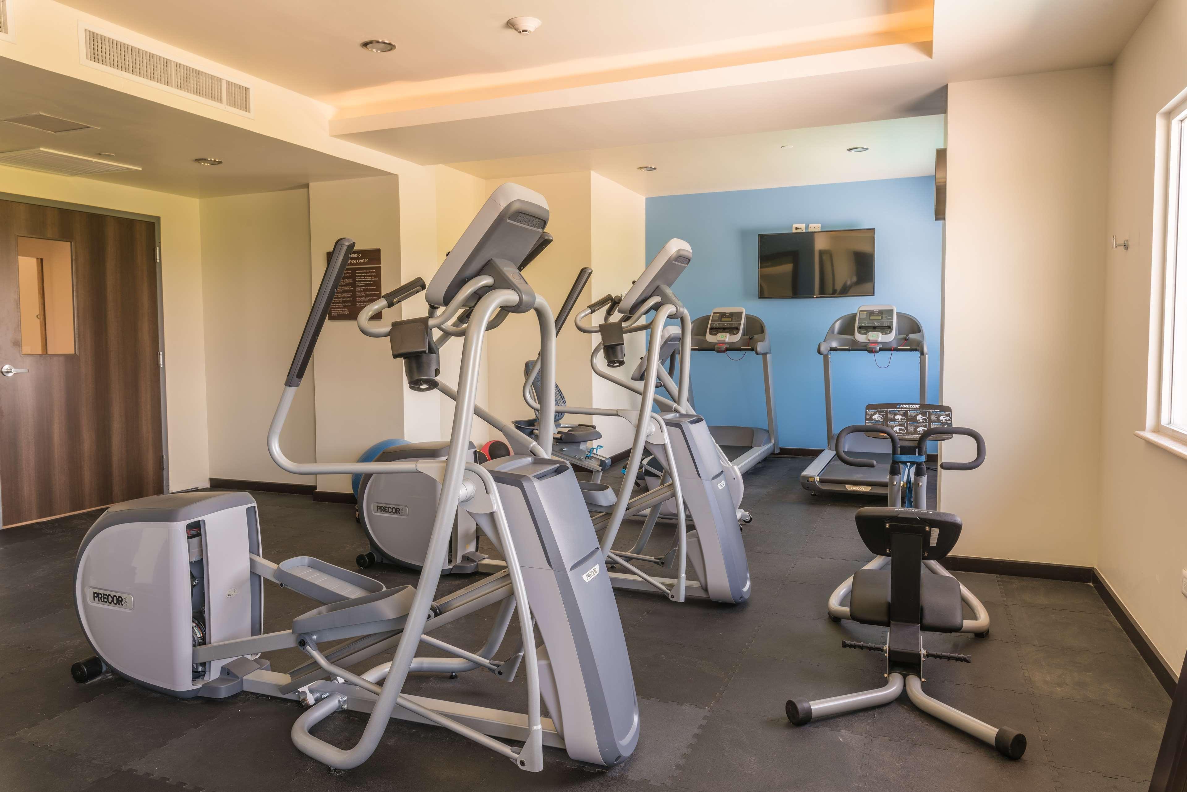 Hampton Inn & Suites By Hilton Salamanca Bajio Kültér fotó
