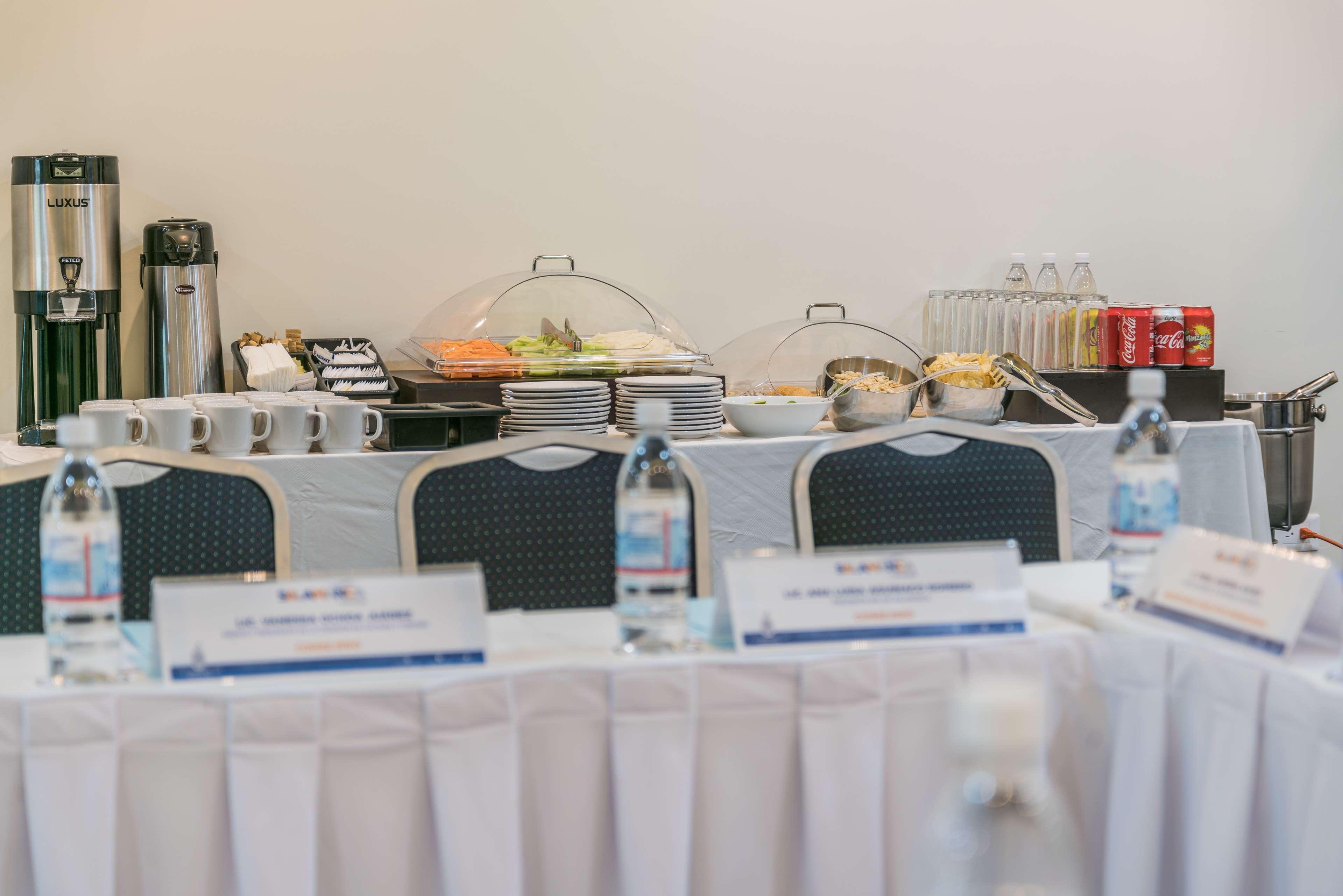 Hampton Inn & Suites By Hilton Salamanca Bajio Kültér fotó