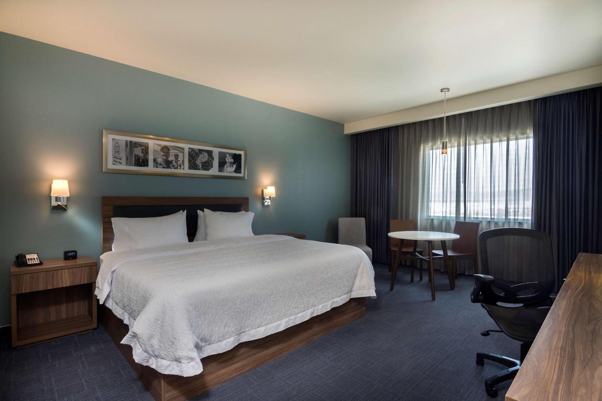 Hampton Inn & Suites By Hilton Salamanca Bajio Kültér fotó